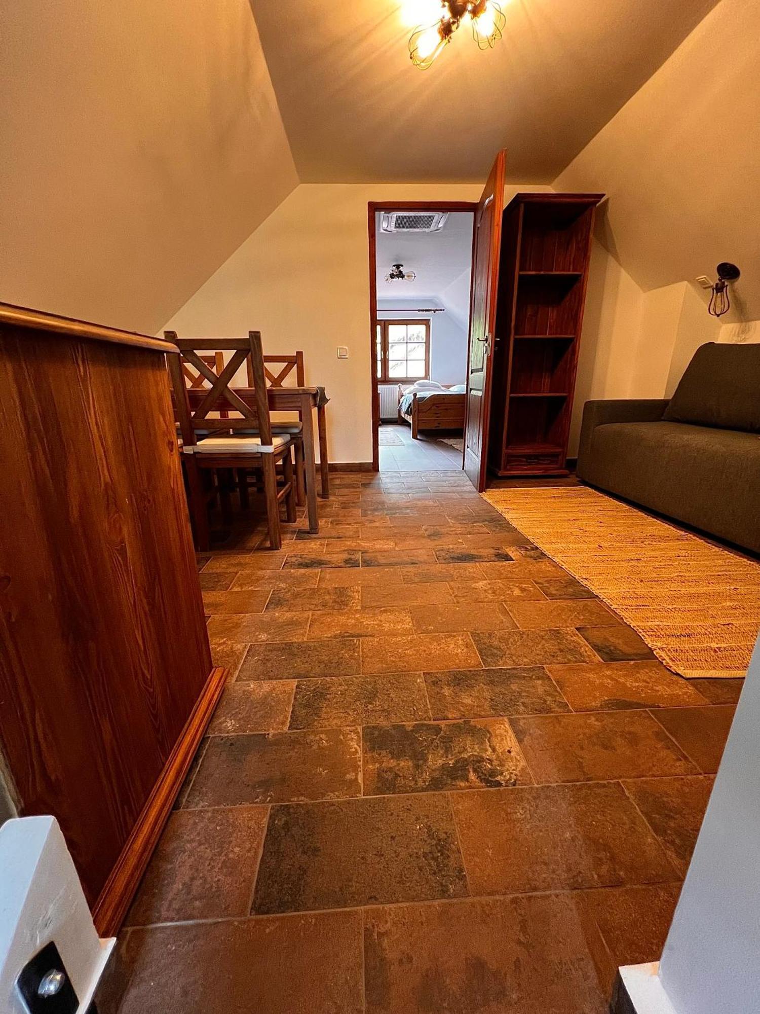 Pilisi Lovas Major, Dorog Bed & Breakfast ภายนอก รูปภาพ