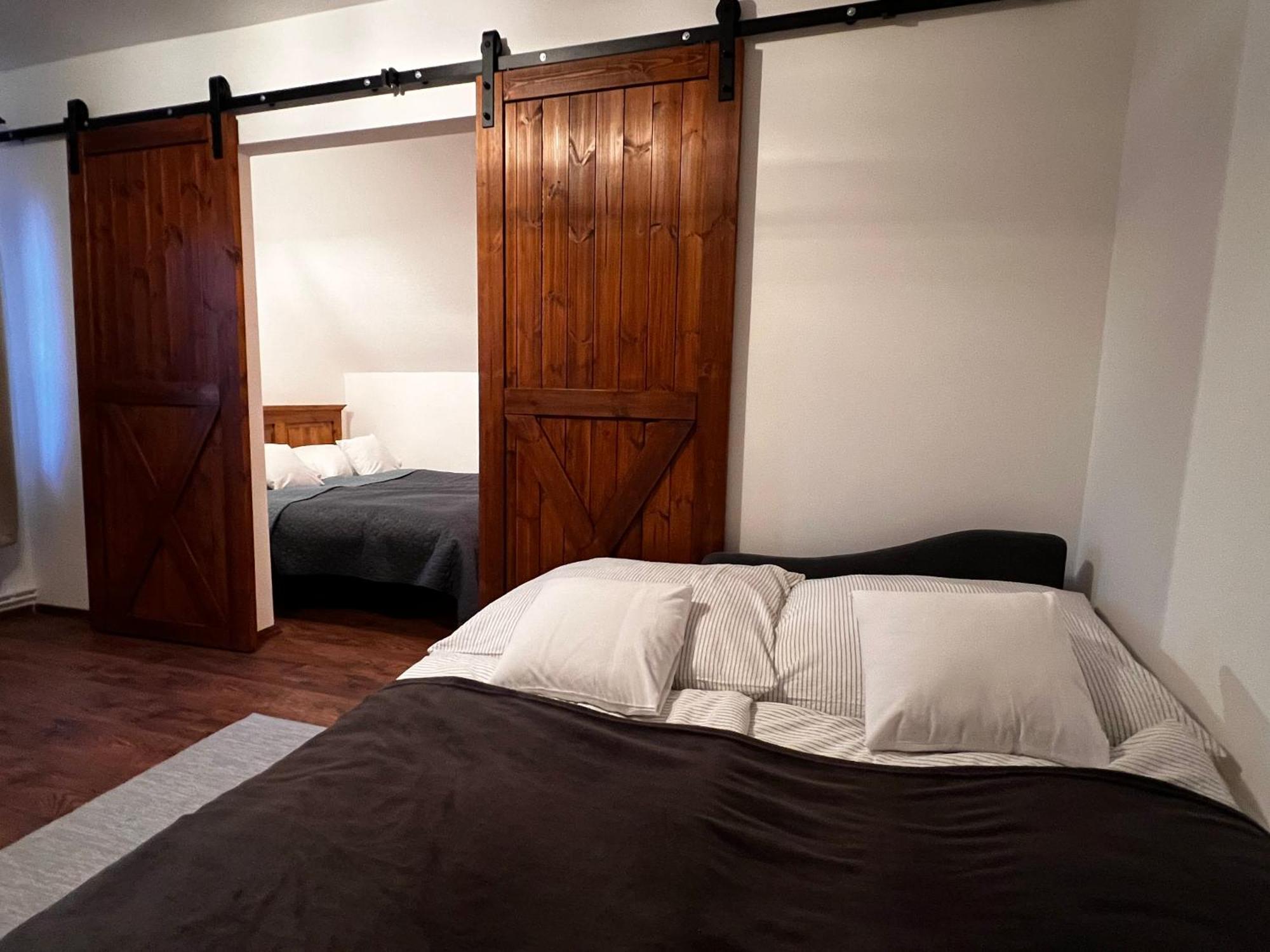 Pilisi Lovas Major, Dorog Bed & Breakfast ภายนอก รูปภาพ